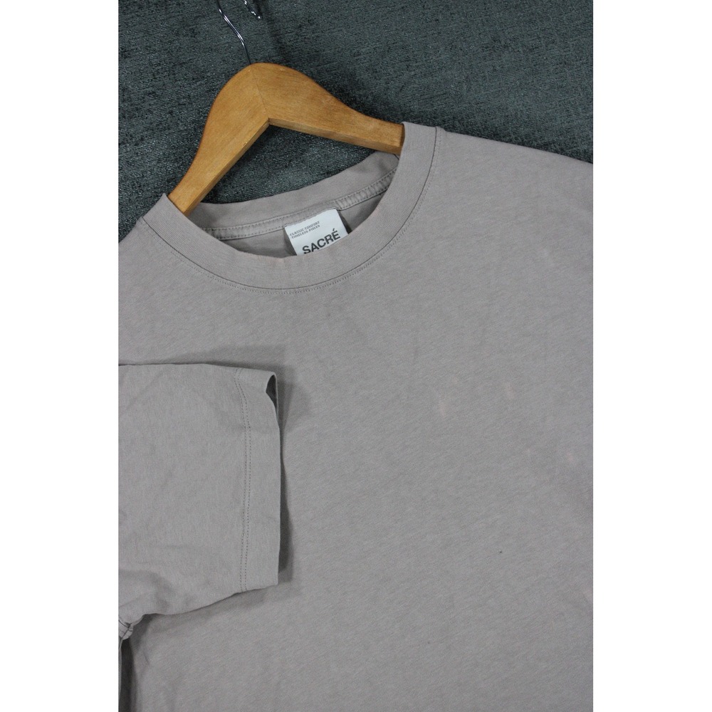 SACRE Mens Classic Comfort Timeless Pieces T-Shirt Taupe Grey Size Medium